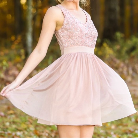 Soieblu Dresses & Skirts - NWT Blush Pink Beaded Mini Formal Dress by Soiéblu